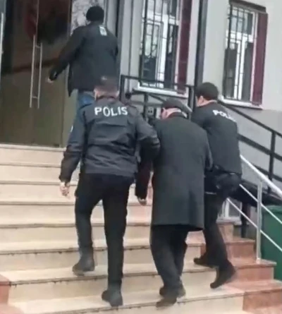 İstanbul&rsquo;da aranan iki firari yakalandı
