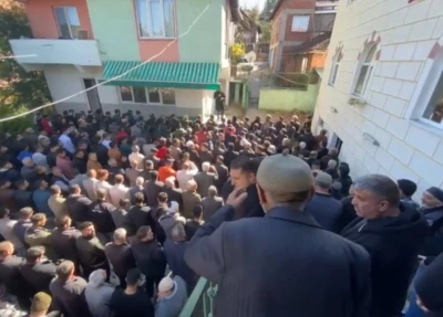 İstanbul’da evlilik tartışmasında öldürülen genç toprağa verildi
