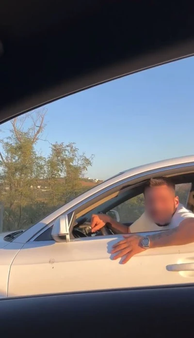 İstanbul’da makas atan sürücü trafiği tehlikeye soktu
