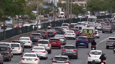 İstanbul’da sabahın ilk saatlerinde trafik yoğunluğu: Yüzde 63’e ulaştı
