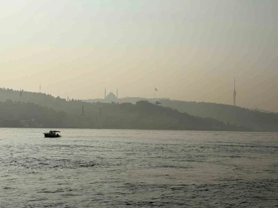 İstanbul’da sis boğaz çevresinde etkili oluyor
