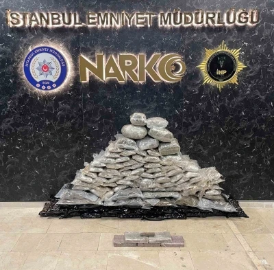 İstanbul’da uyuşturucu operasyonu: 90 kilo uyuşturucu ele geçirildi
