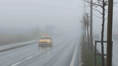 İstanbul&rsquo;da yoğun sis etkili oluyor
