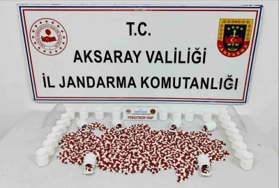 İstanbul&rsquo;dan uyuşturucu getirdi, jandarmanın operasyonuyla yakalanarak tutuklandı
