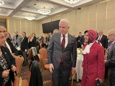 İstanbul Valisi G&uuml;l: "İstanbul&rsquo;da 100 tane kreş, 100 tane anaokulu ve 4-6 yaş Kur&rsquo;an kursları yapacağız"
