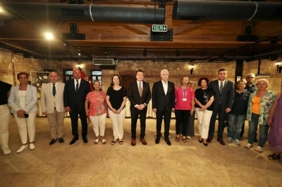 İstanbul Valisi Gül, Silivri’de &quot;Çamurdaki Sır&quot; sergisini ziyaret etti
