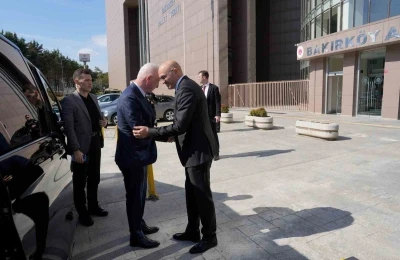 İstanbul Valisi Gül ve Bilecik Valisi Sözer’den Başsavcı Barış Duman’a ziyaret
