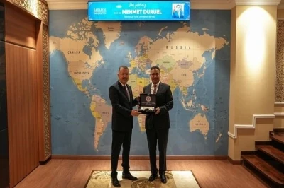 İSTE Rekt&ouml;r&uuml; Duruel&rsquo;den KB&Uuml; Rekt&ouml;r&uuml; Kırışık&rsquo;a ziyaret
