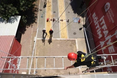 İtfaiye eri adaylarının zorlu parkuru
