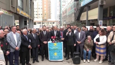 İYİ Parti Bursa&rsquo;da istifa dalgası: İl&ccedil;elerde peş peşe ayrılıklar
