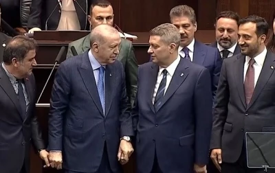 İYİ Parti&rsquo;den istifa eden Ersin Beyaz AK Parti&rsquo;ye katıldı
