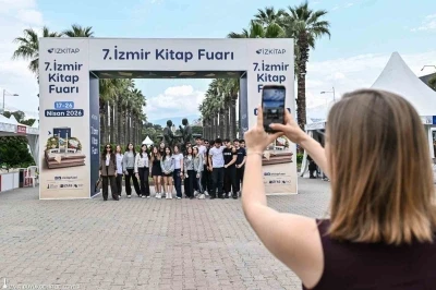 İZKİTAP&rsquo;ta bilim ve edebiyat buluşuyor
