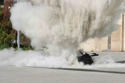 İzmir B&ouml;lge Adliye Mahkemesi&rsquo;nde bomba ve tahliye tatbikatı
