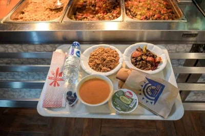 İzmir B&uuml;y&uuml;kşehir&rsquo;in Kent Lokantaları&rsquo;nda iftar &uuml;cretsiz
