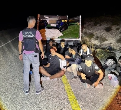 İzmir’de 102 düzensiz göçmen yakalandı
