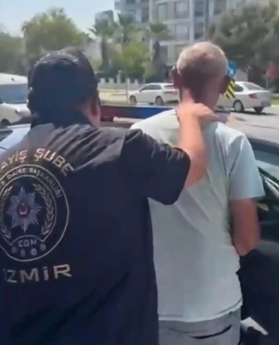 İzmir’de 11 yıl hapisle aranan firari şahıs yakalandı
