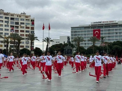 İzmir&rsquo;de 23 Nisan coşkusu
