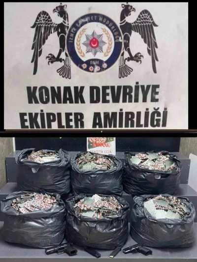 İzmir’de 42 bin 500 adet uyuşturucu hap ele geçirildi
