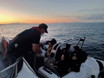 İzmir’de 72 düzensiz göçmen yakalandı, 31 göçmen kurtarıldı
