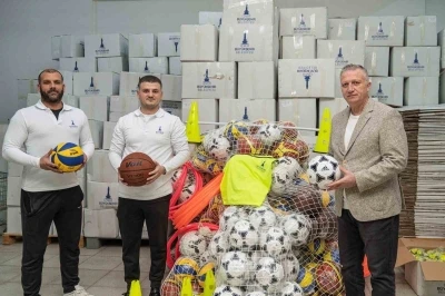 İzmir&rsquo;de amat&ouml;r spora 25 milyon TL&rsquo;lik can suyu
