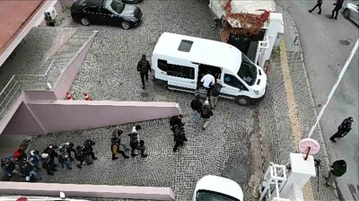 İzmir&rsquo;de DEAŞ operasyonu: 40 g&ouml;zaltı
