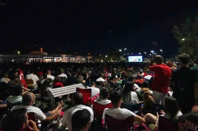 İzmir&rsquo;de D&uuml;nya Kupası heyecanı dev ekranlarda yaşanacak
