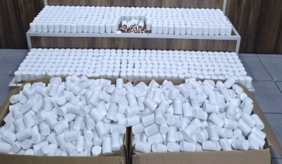 İzmir&rsquo;de iş yerine uyuşturucu operasyonu: 7 g&ouml;zaltı
