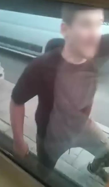 İzmir’de trafikte ’bıçaklı’ korna kavgası
