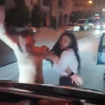 İzmir&rsquo;de trafikte tartıştığı s&uuml;r&uuml;c&uuml;n&uuml;n aracına saldıran ş&uuml;pheliye 380 bin lira ceza
