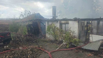 İzmir’deki yangında 91 yaşındaki kadın yaşamını yitirdi
