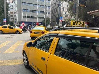 İzmir&rsquo;in &ccedil;evre il&ccedil;elerine 115 yeni taksi geliyor
