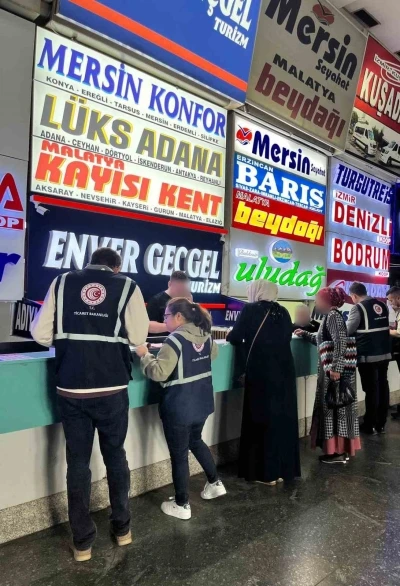 İzmir Otogarı&rsquo;nda bayram denetimleri s&uuml;r&uuml;yor
