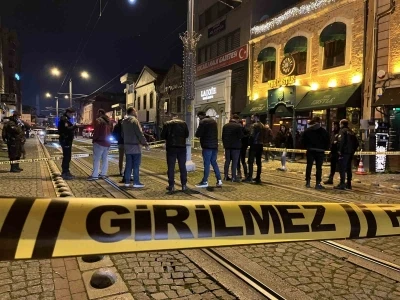 İzmit&rsquo;teki silahlı saldırıda yaşamını yitirenlerin sayısı 3&rsquo;e y&uuml;kseldi
