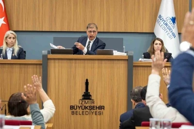 İZSU Genel Kurulu&rsquo;nda su tarifelerinde indirim kararı
