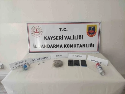 Jandarma’dan uyuşturucu operasyonu: 1 gözaltı
