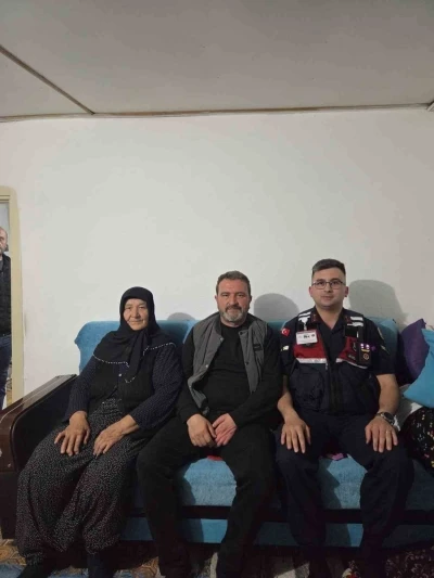 Jandarma ekiplerinden gaziye anlamlı ziyaret
