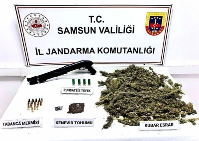 Jandarma ekiplerinden uyuşturucu operasyonu
