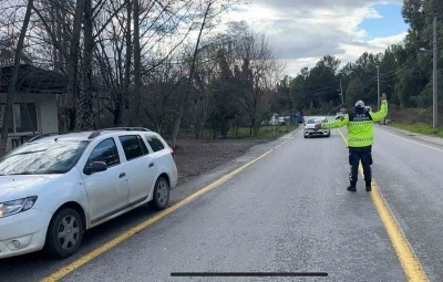 Jandarma trafik ekipleri bir haftada 25 bin 250 ara&ccedil; denetledi

