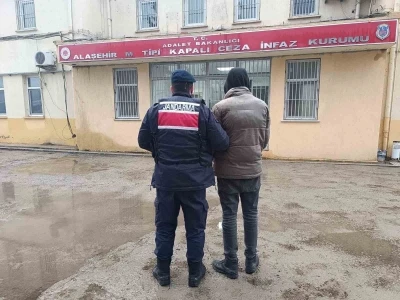 Jandarma uyuşturucu tacirlerine g&ouml;z a&ccedil;tırmıyor

