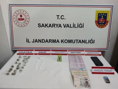Jandarma uyuşturucuya ge&ccedil;it vermiyor: 1 tutuklama
