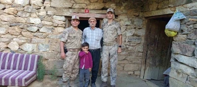 Jandarma, Yaşlılar Gününde köylerdeki büyükleri unutmadı
