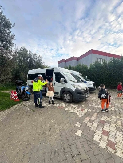 Jandarmadan okul servislerine sıkı denetim
