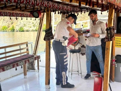 Jandarmadan teknelerde denetim
