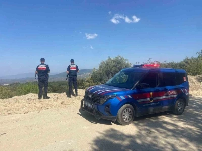 Jandarmanın orman devriyesi sürüyor
