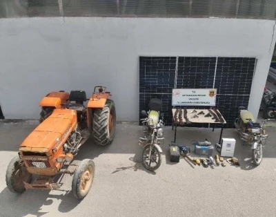 JASAT 7 faili me&ccedil;hul hırsızlık olayını aydınlattı
