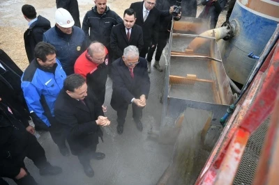 Jeotermal Kaynaklı Sera OTB b&uuml;y&uuml;mesini s&uuml;rd&uuml;r&uuml;yor
