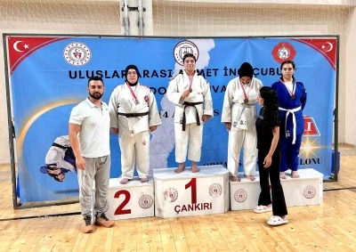 Judo Turnuvası’nda Niğdeli sporculardan büyük başarı
