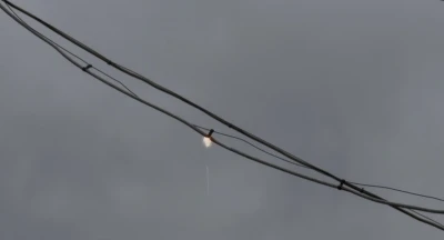 Kablolardan çıkan kıvılcım itfaiye ekiplerini harekete geçirdi
