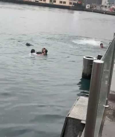 Kadıköy’de engelli 4 kişi denize düştü: 1’i hayatını kaybetti, 3’ü kurtarıldı
