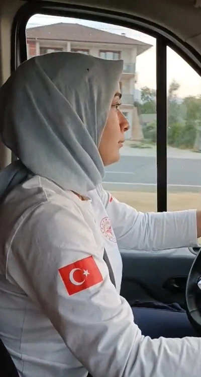 Kadın ambulans şoförleri hayat kurtarıyor

